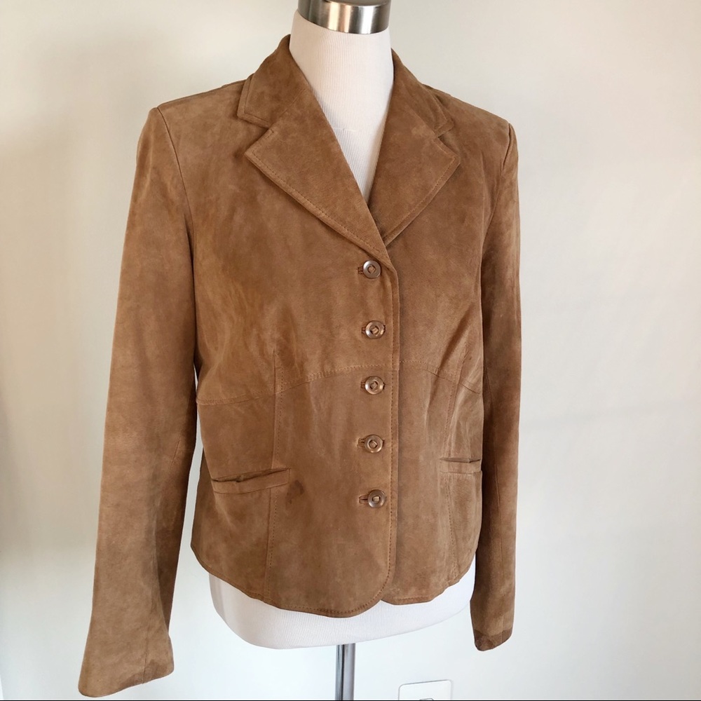 i.e. Women’s Genuine Leather Suede Tan Camel Blazer, size Large Button Front - Picture 2 of 16